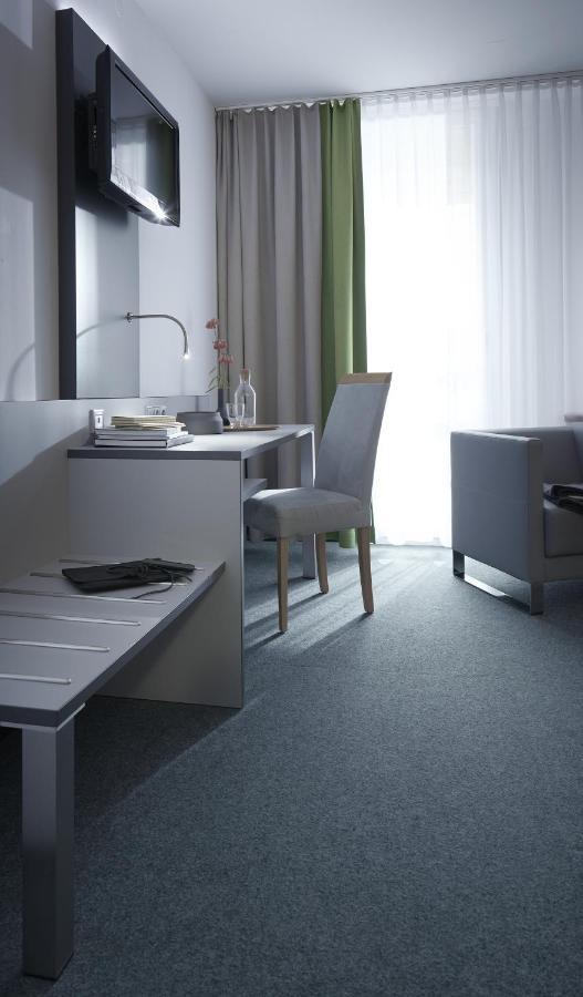 נירנברג Bfwhotel Und Tagungszentrum מראה חיצוני תמונה